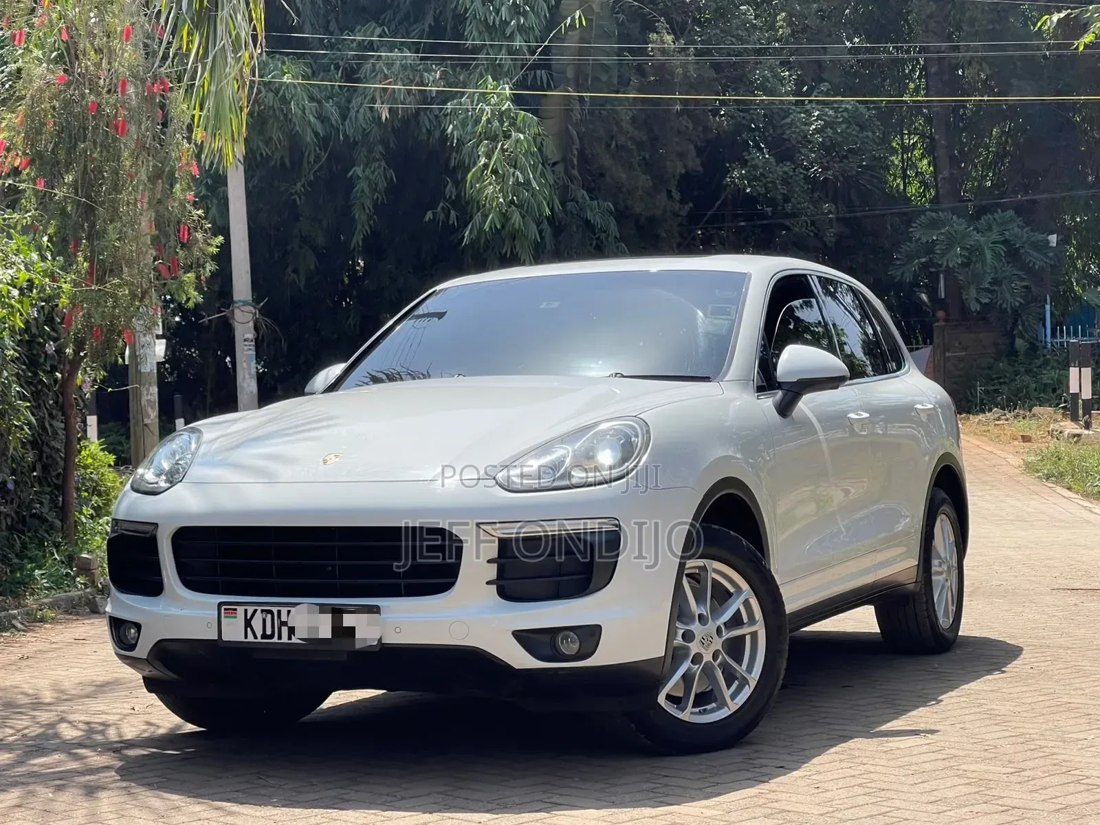 2025 Porche Cayenne